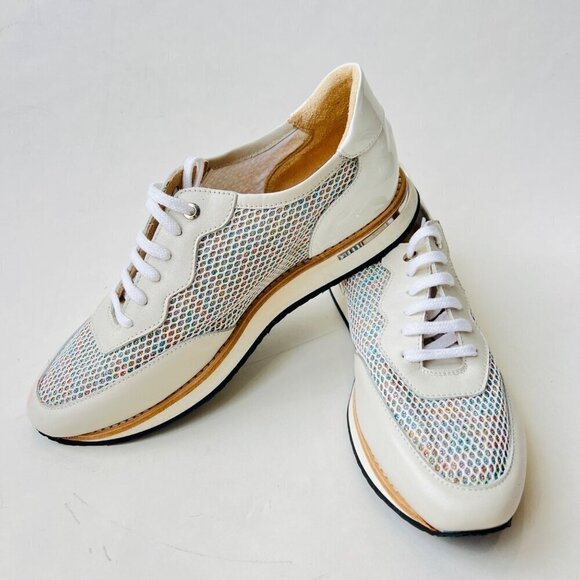 Aquatalia mesh and leather Nahla sneakers, White, Size 9 - Picture 4 of 7